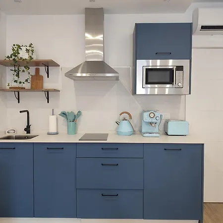 Ines Y Manolo アパート *